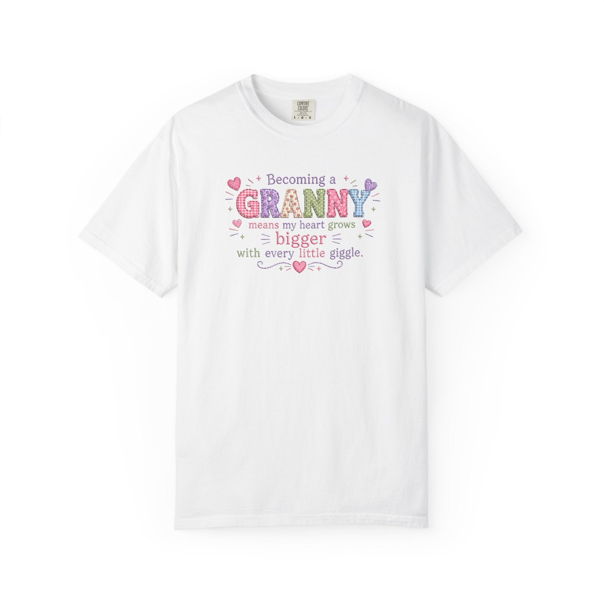 Becoming a Granny T-Shirt – Cute Grandma Shirt with "Becoming a Granny means my heart grows bigger with every little giggle" Design