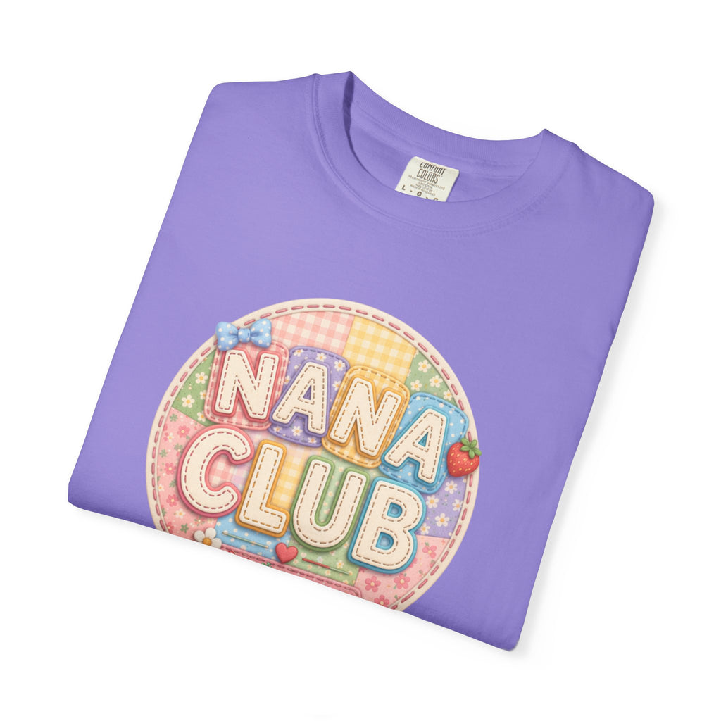 Nana Club T-Shirt — Retro Pastel Grandma Gift Tee