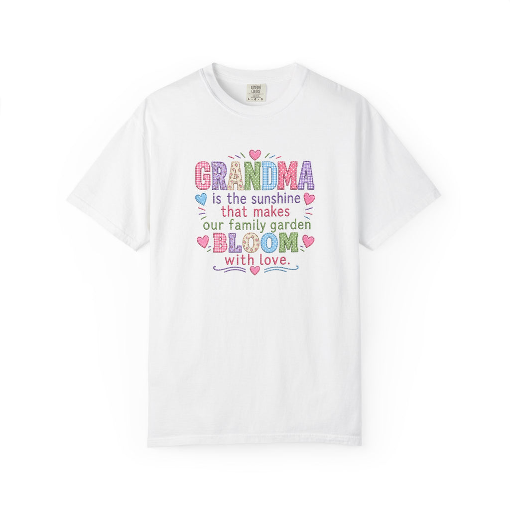 Grandma Is the Sunshine That Makes Our Family Garden Bloom T-Shirt
