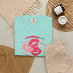 MOMMY — Mend Everything Kiss Print T-Shirt