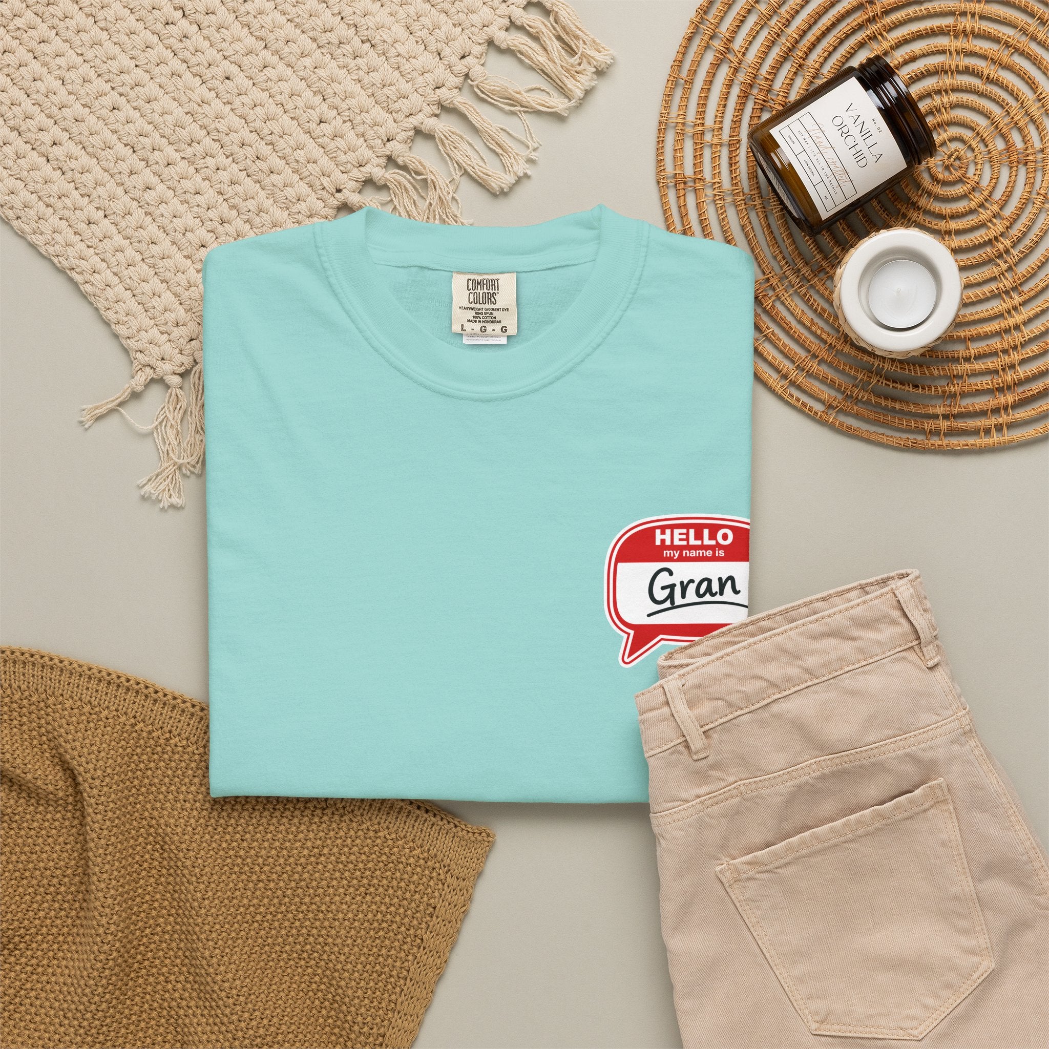 Hello Gran T-Shirt — Cute Retro Name Tag Tee for Grandmothers, Mother's Day Gift