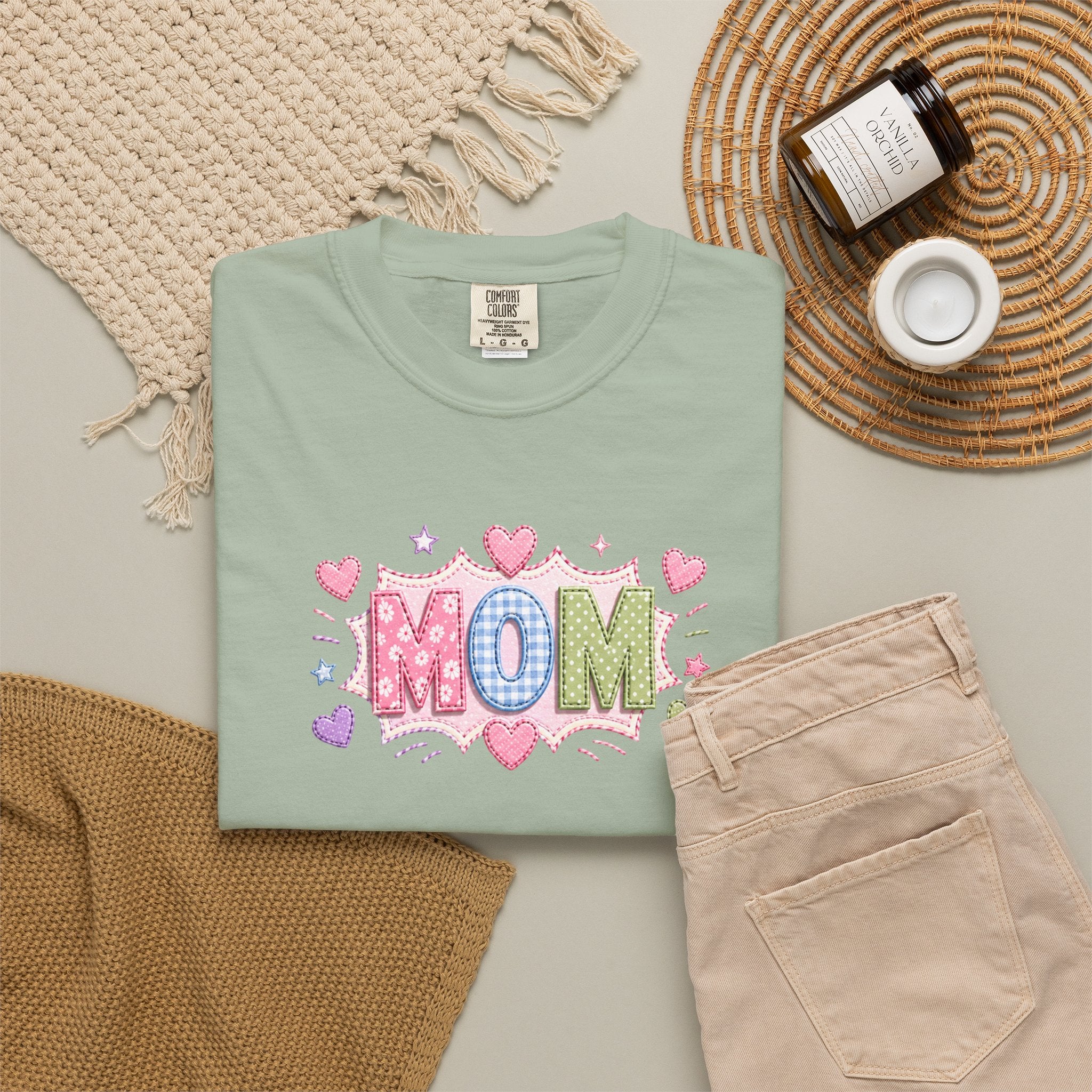 Mom Hearts T‑Shirt — Cute Pastel "MOM" Graphic Tee for Mother's Day & Everyday