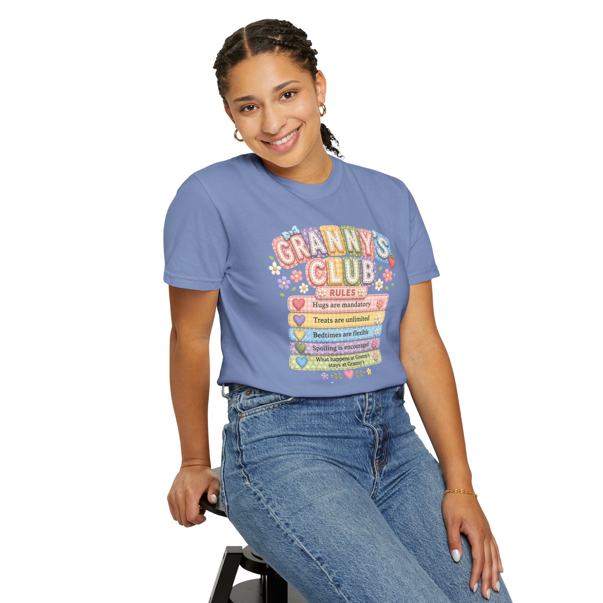 Granny's Club T‑Shirt – Cute Pastel 'Granny's Club' Rules Graphic Tee for Grandmothers