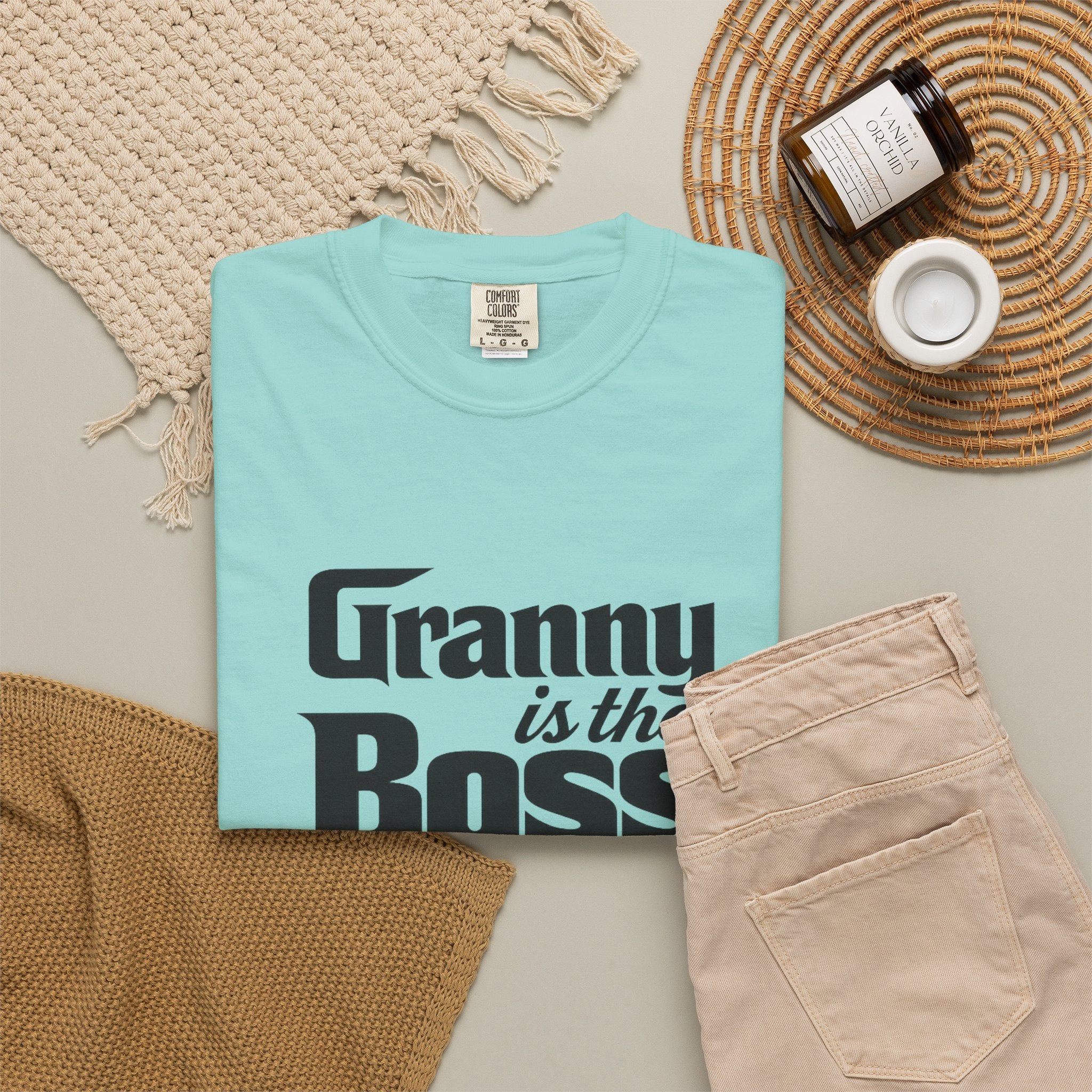Granny Is the Boss T-Shirt – Funny Grandma Gift, Mother’s Day & Birthday Tee