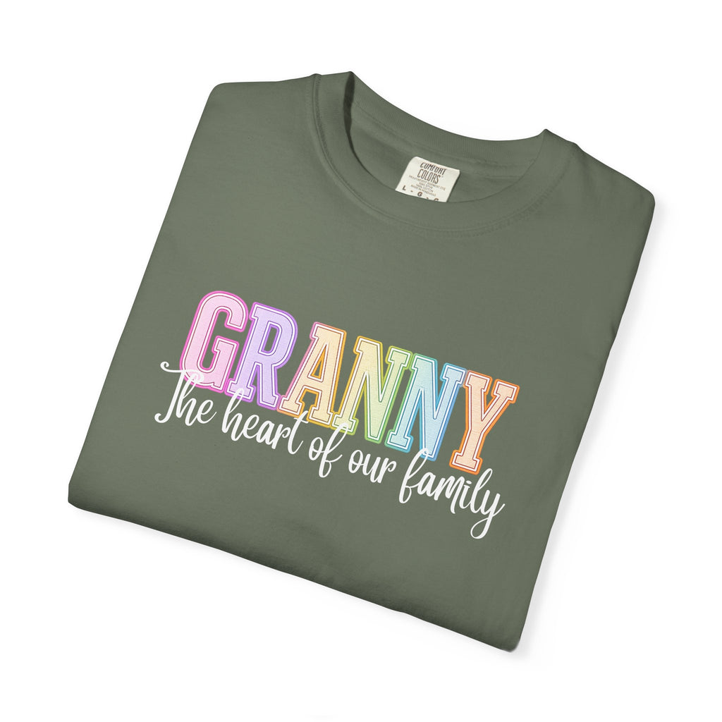 GRANNY the heart of our family Tee