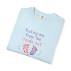 Pregnancy T-Shirt "Kicking Me From the Inside Out" — Cute Baby Footprint Maternity Tee