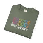Grandma Loves Her Crew T‑Shirt — Pastel Family Grandma Tee