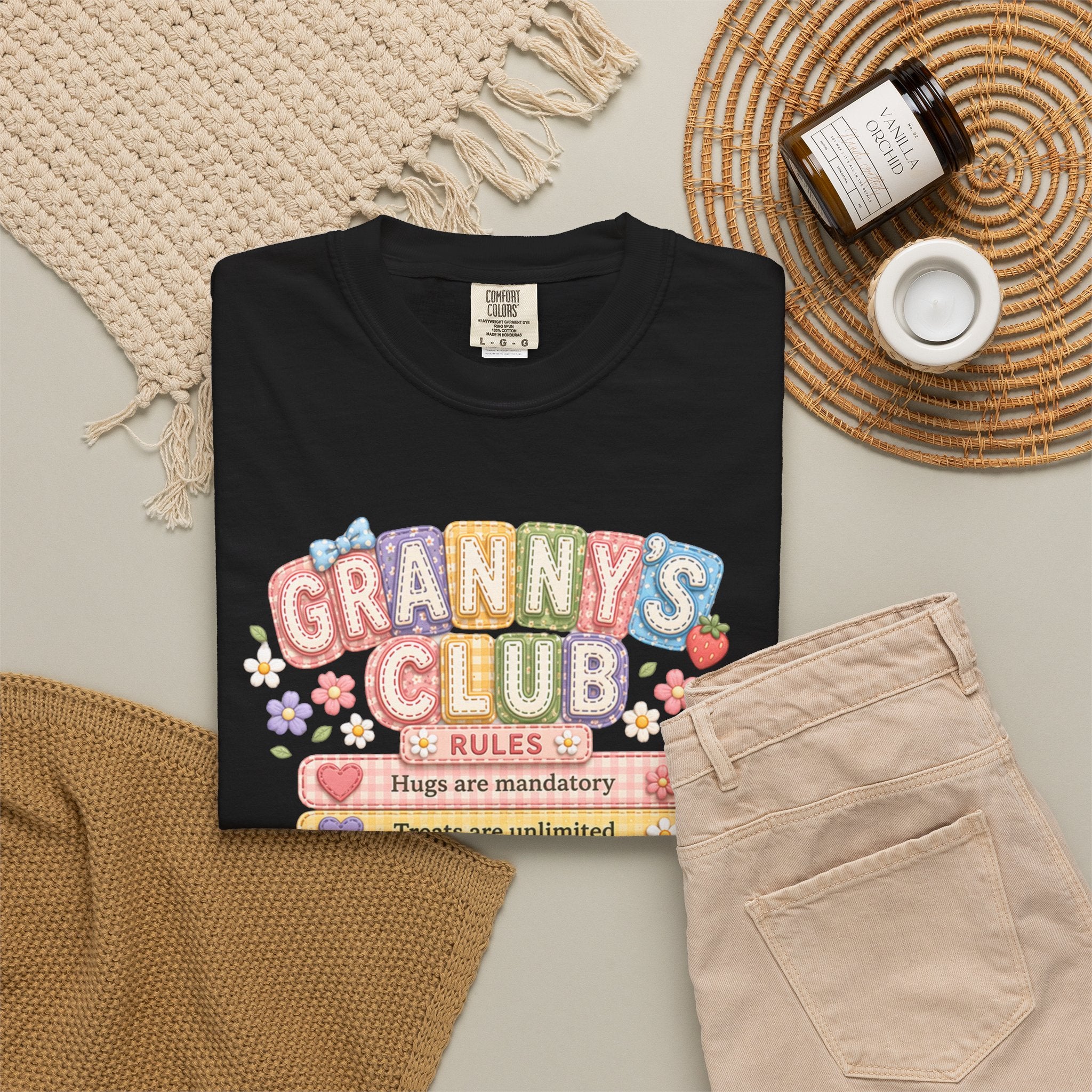 Granny's Club T‑Shirt – Cute Pastel 'Granny's Club' Rules Graphic Tee for Grandmothers