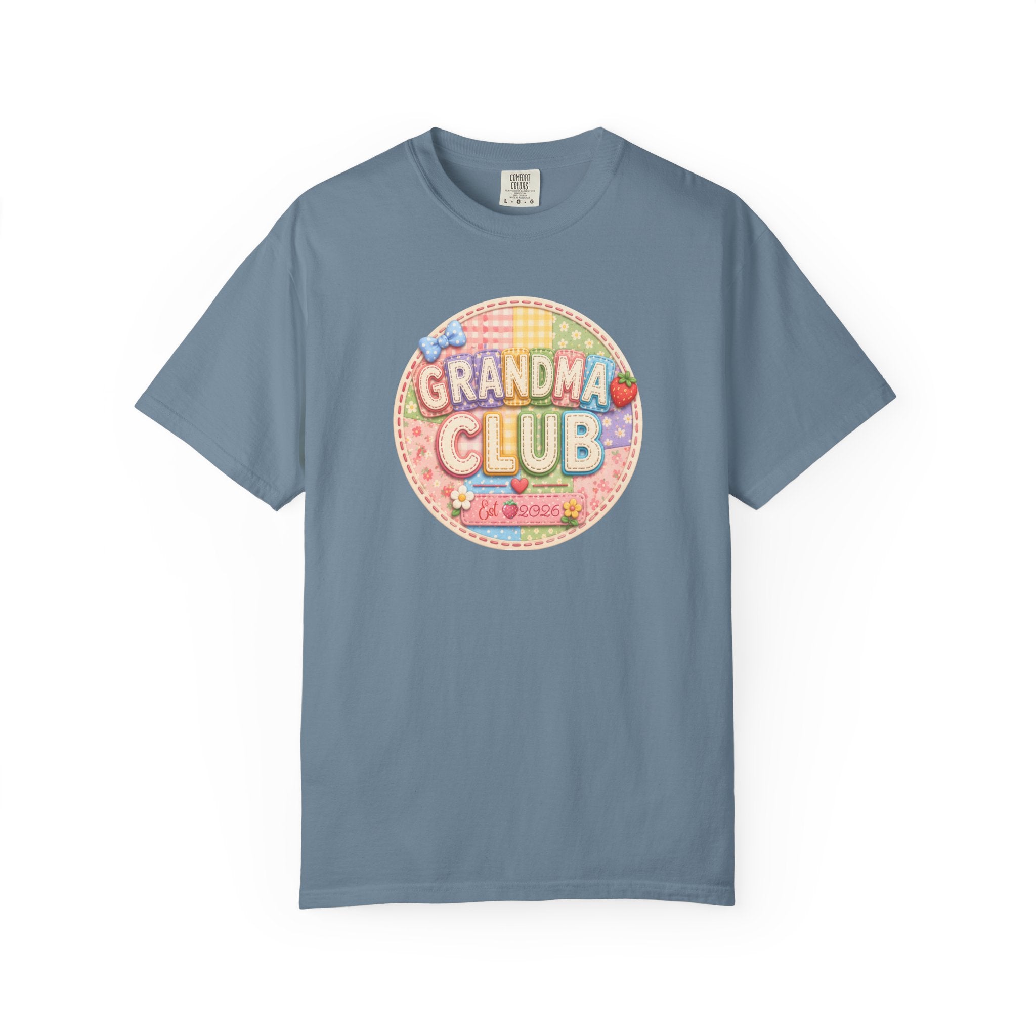 Grandma Club T-Shirt — Cute Retro Floral Badge Tee for Grandmothers