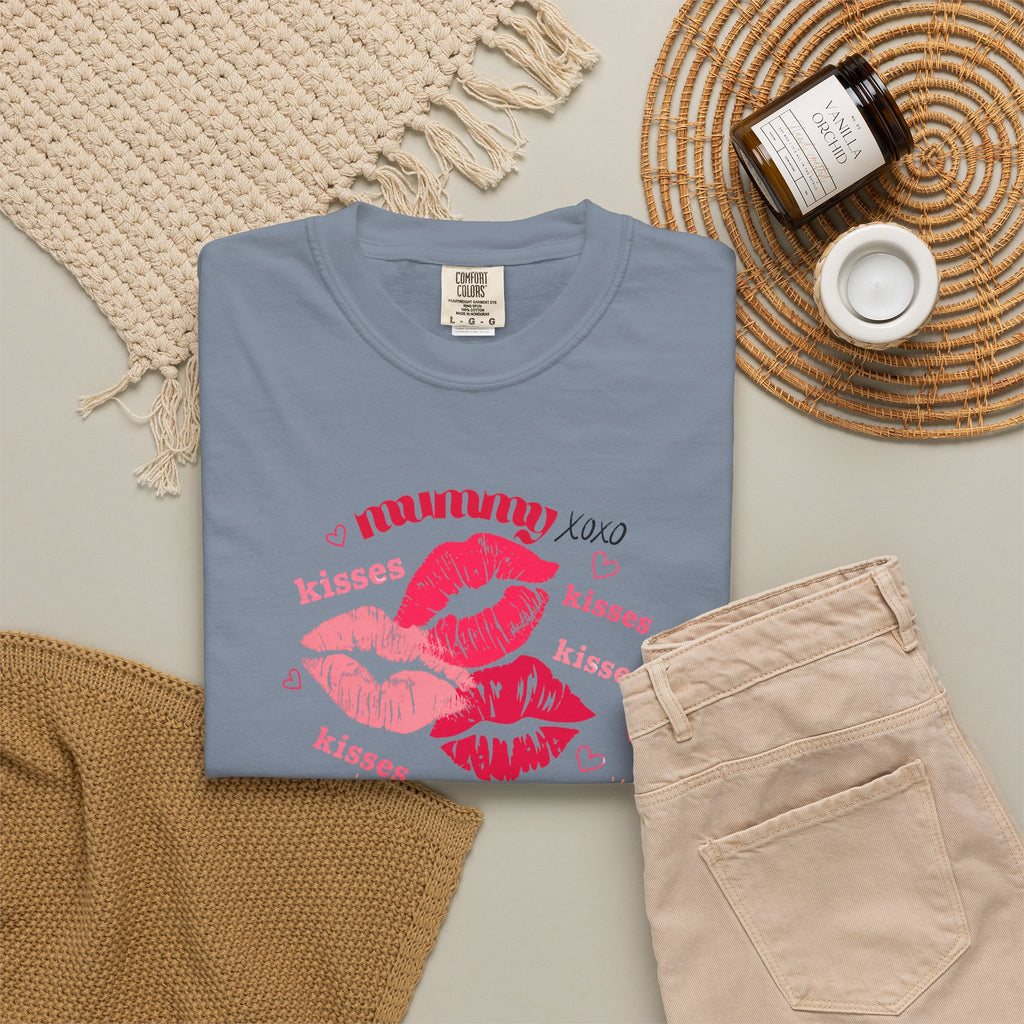MUMMY — Mend Everything Kiss Print T-Shirt