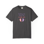 Pregnancy T-Shirt "Kicking Me From the Inside Out" — Cute Baby Footprint Maternity Tee