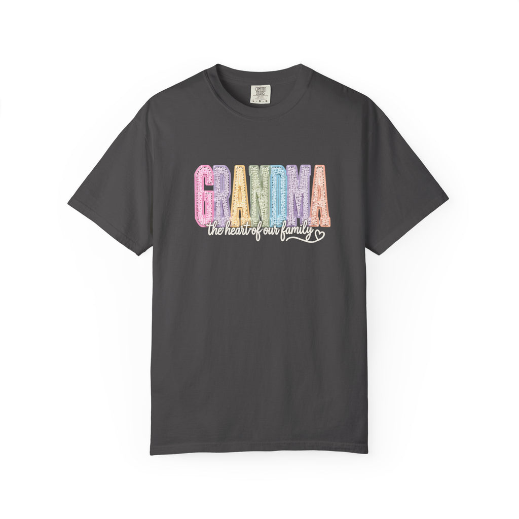 Grandma Floral Graphic T-Shirt — "Grandma, the heart of our family" Gift Tee