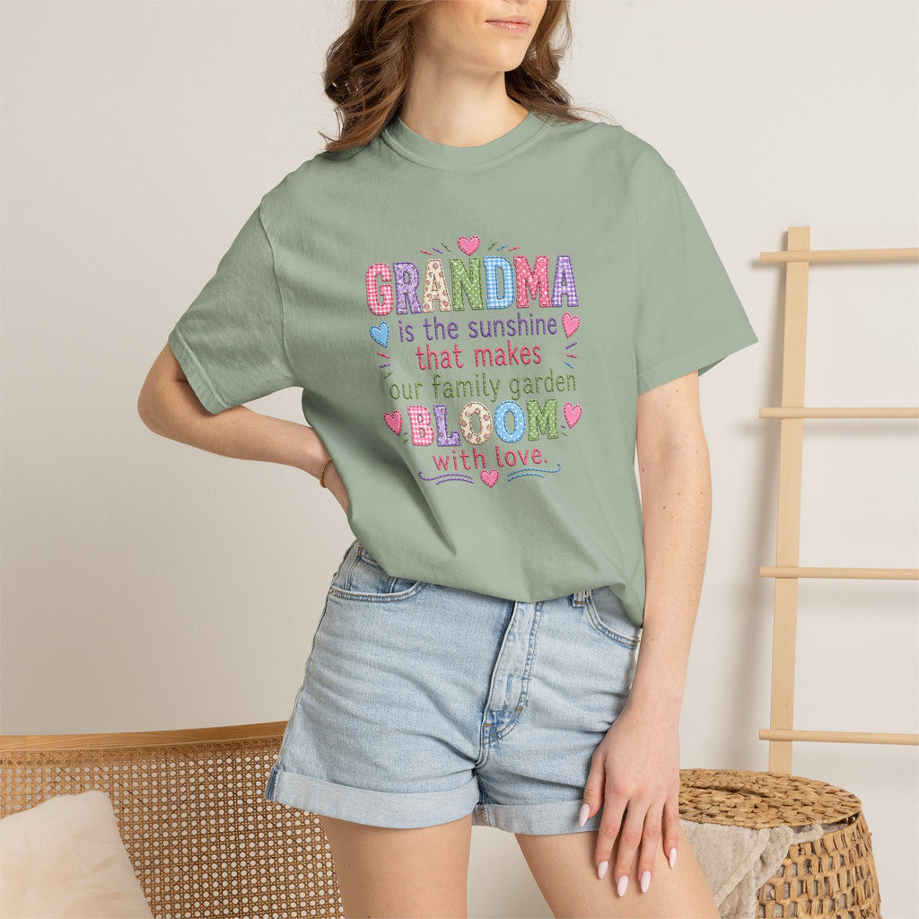 Grandma Is the Sunshine That Makes Our Family Garden Bloom T-Shirt