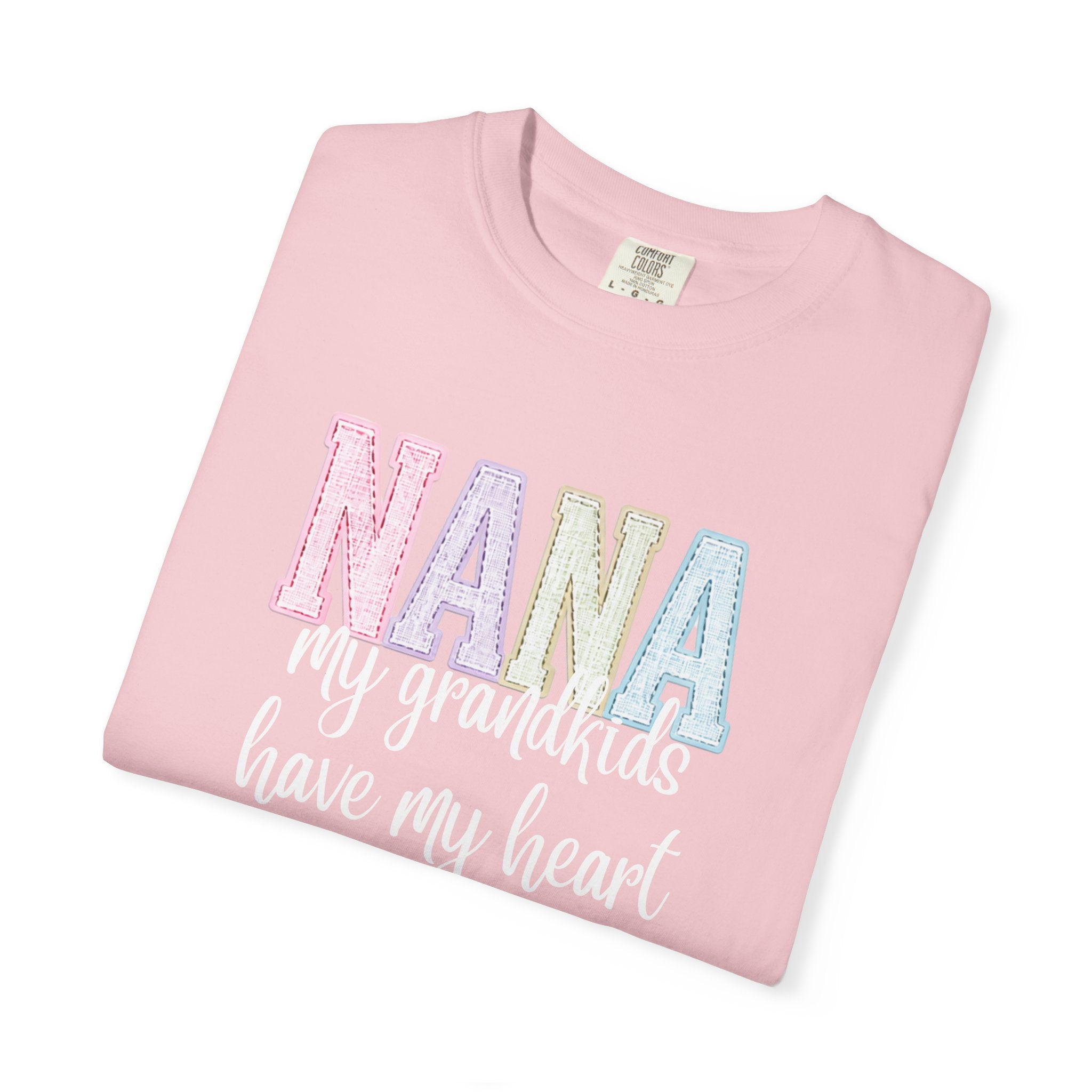 Nana 'My Grandkids Have My Heart' T-Shirt — Grandma Gift Tee