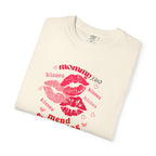 MOMMY — Mend Everything Kiss Print T-Shirt