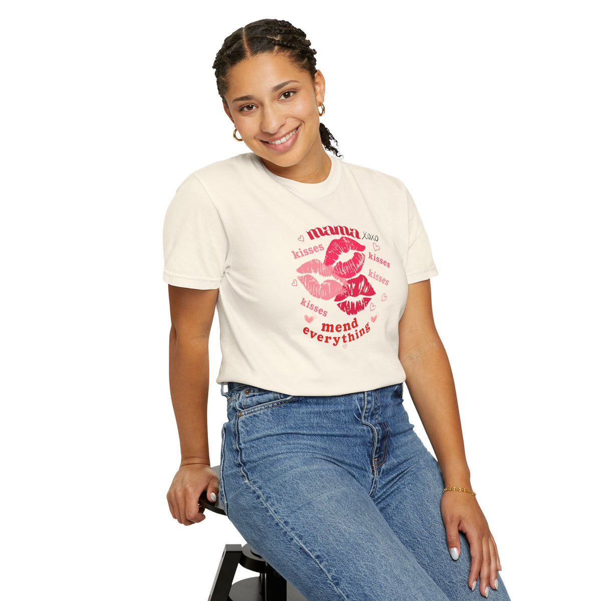 MAMA — Mend Everything Kiss Print T-Shirt