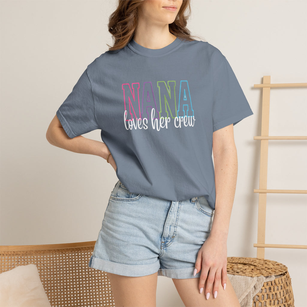 NANA loves her crew T-Shirt — Grandma Matching Family Tee