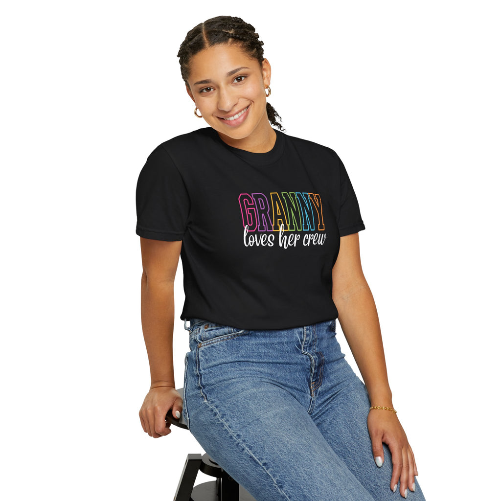 Grandma Loves Her Crew T‑Shirt — Pastel Family Grandma Tee