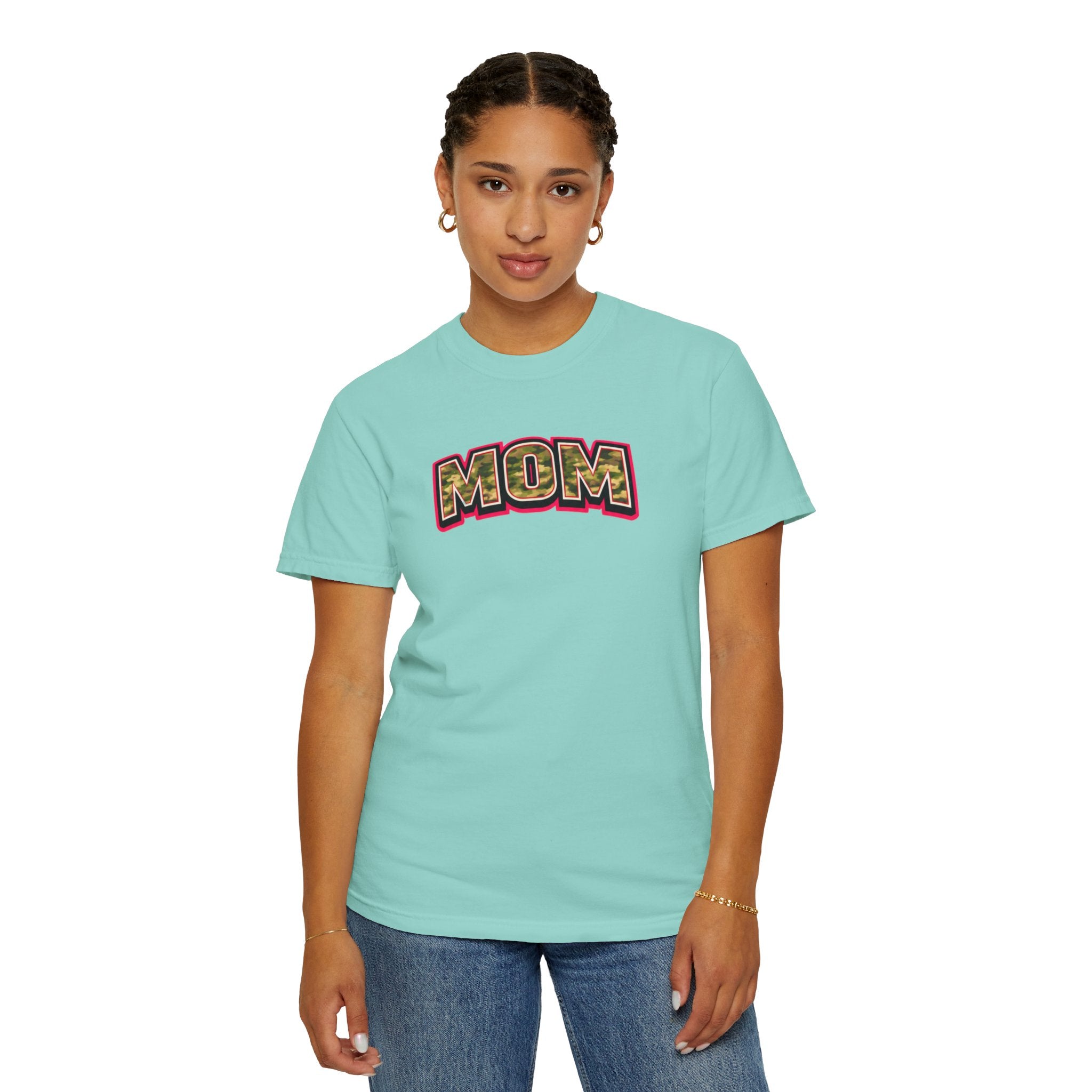 MOM Camo Patch Graphic T-Shirt