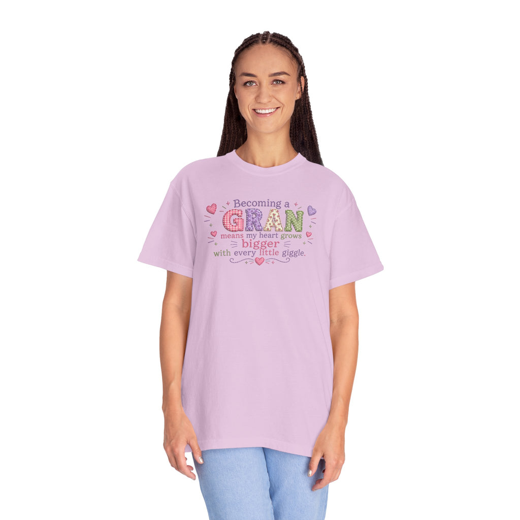 Heartfelt Gran T-Shirt - Becoming a Gran Means My Heart Grows Bigger