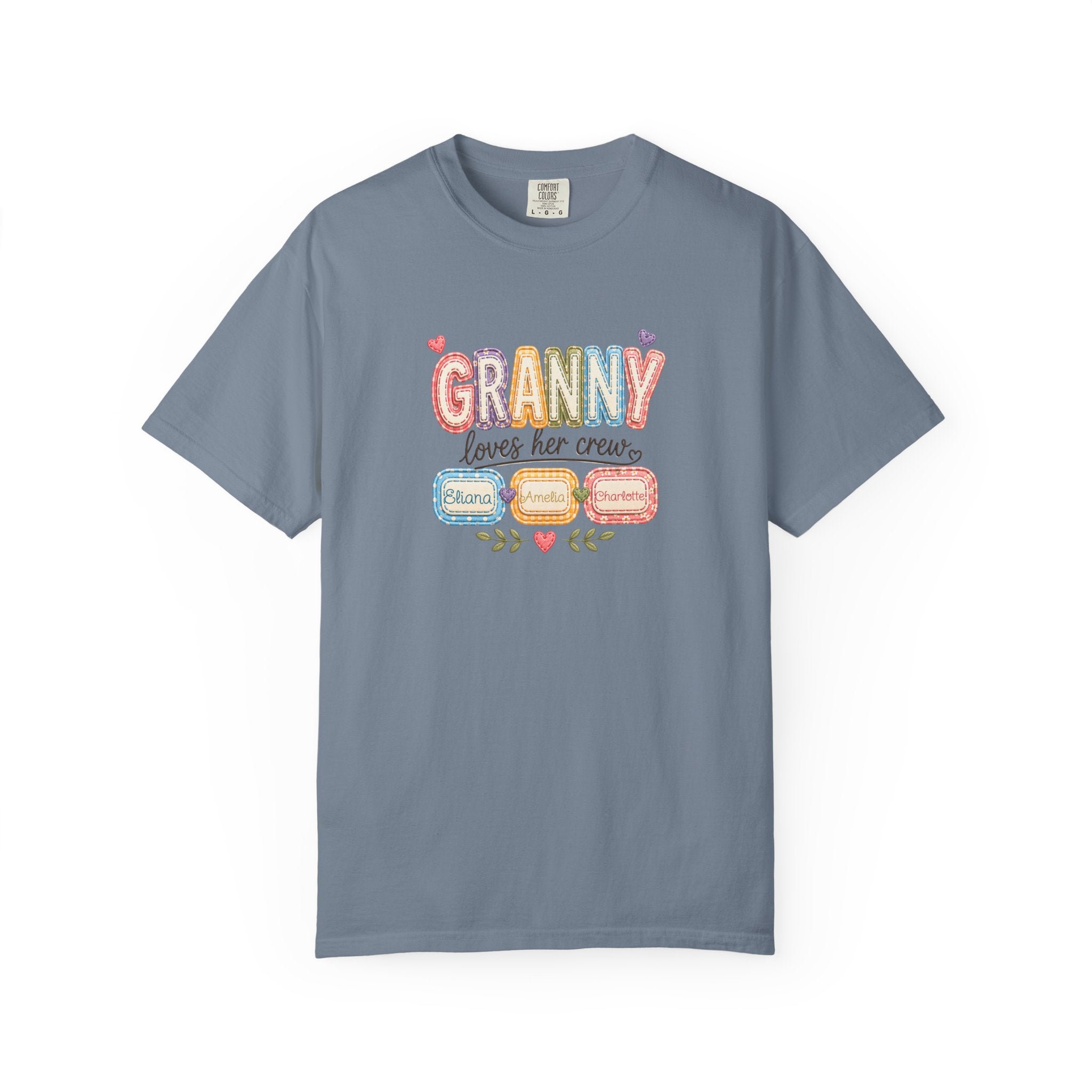 Granny Loves Her Crew T-Shirt – Cute Grandma Family Names Tee
