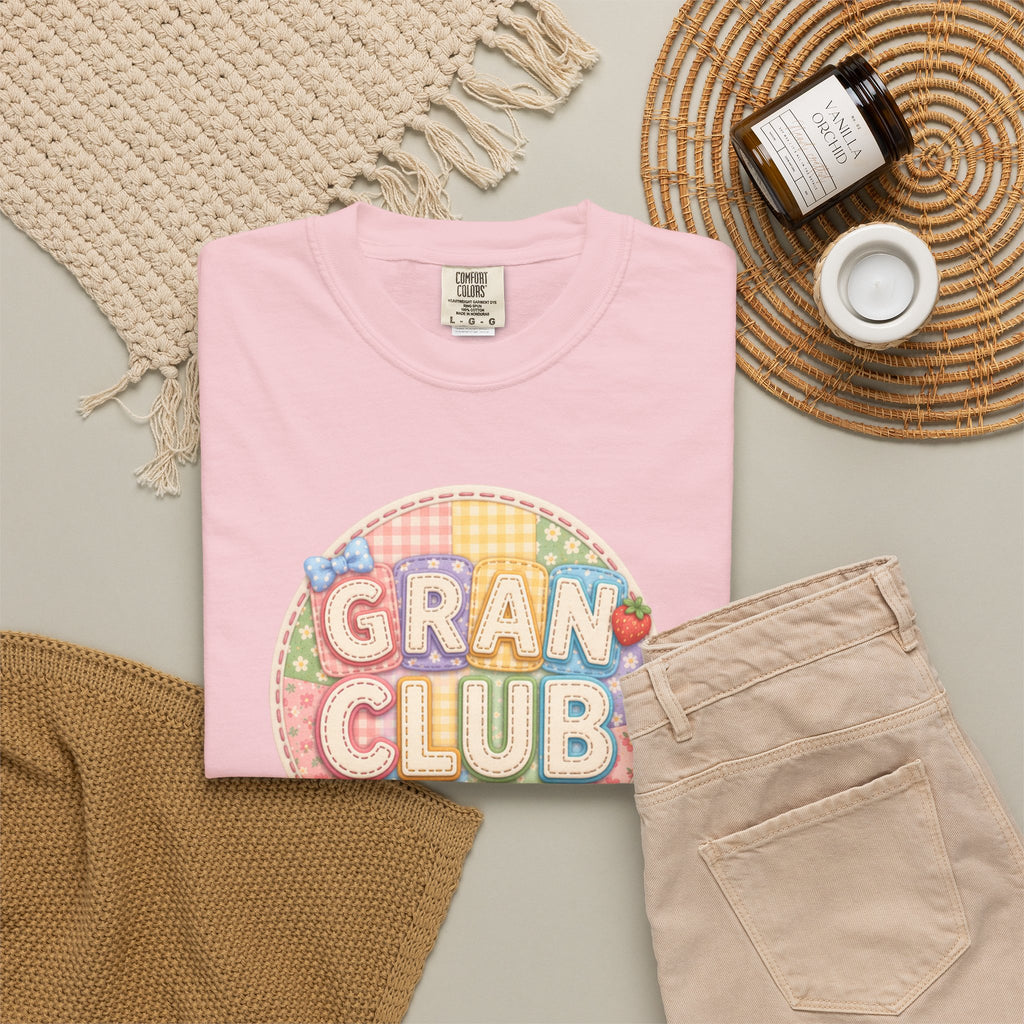 Gran Club Graphic T-Shirt — Retro Pastel Circle Design
