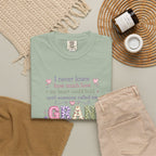 Gran Mom T-Shirt — "I never knew how much love my heart could hold until someone called me Gran" — Cute Floral Grandma Gift