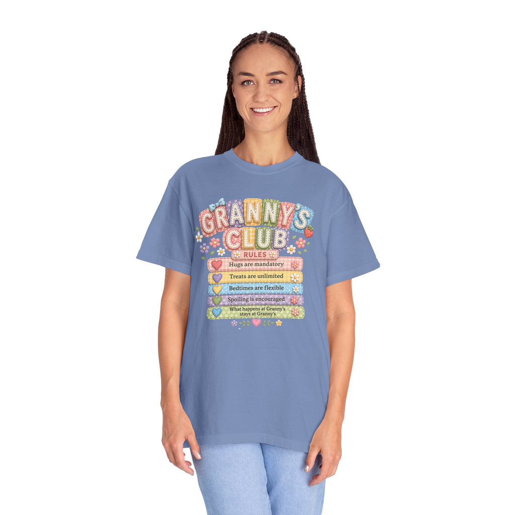 Granny's Club T‑Shirt – Cute Pastel 'Granny's Club' Rules Graphic Tee for Grandmothers