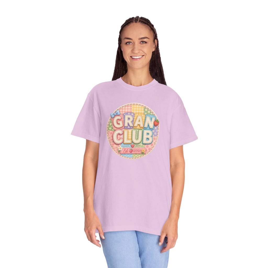 Gran Club Graphic T-Shirt — Retro Pastel Circle Design