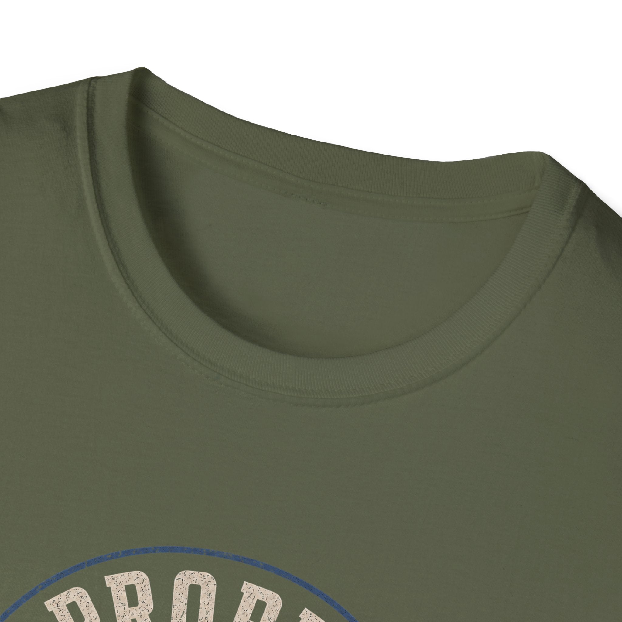 Proper Dad T-Shirt – Vintage Crown Father's Day Tee for Proud Dads