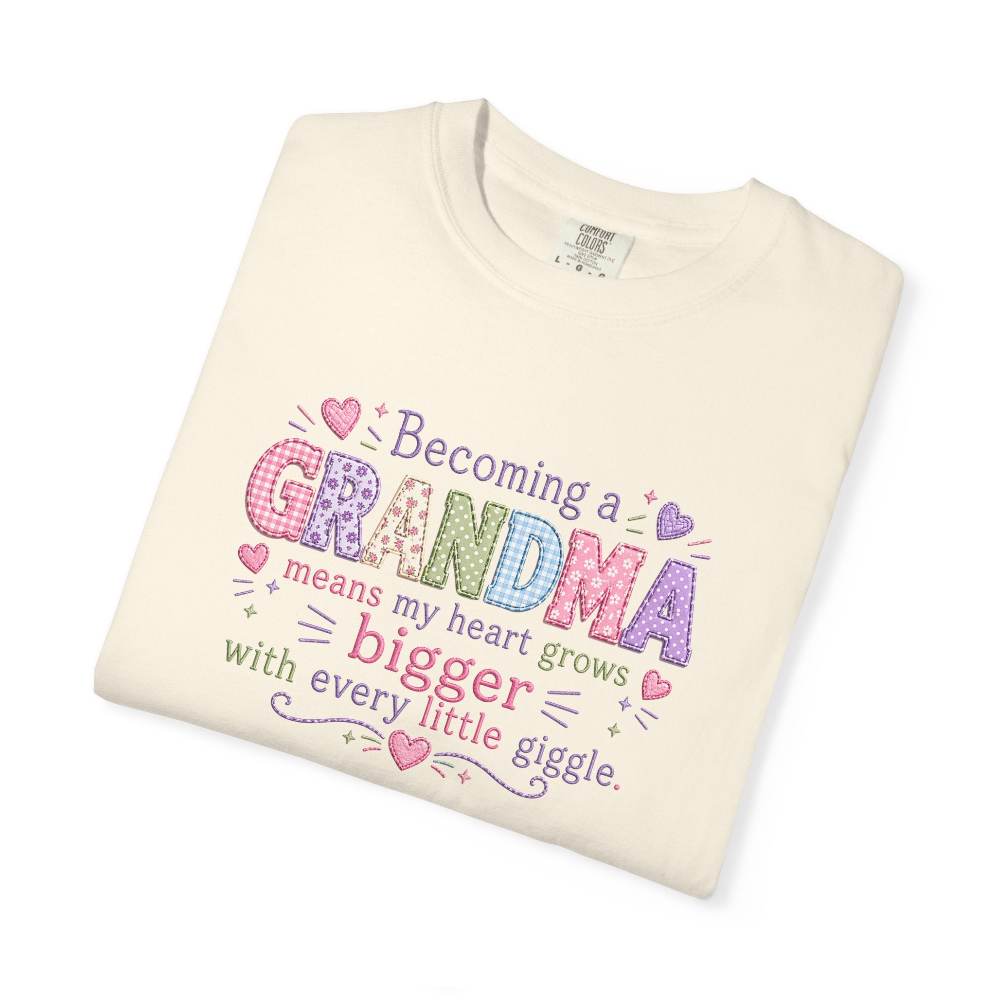 Grandma T-Shirt - "Becoming a Grandma Means My Heart Grows Bigger" - Cute Pastel New Grandma Gift