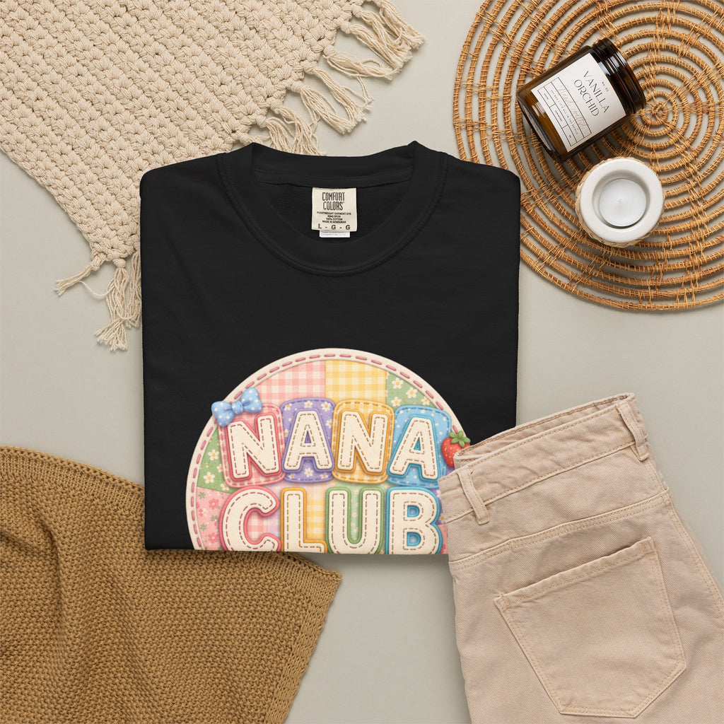 Nana Club T-Shirt — Retro Pastel Grandma Gift Tee