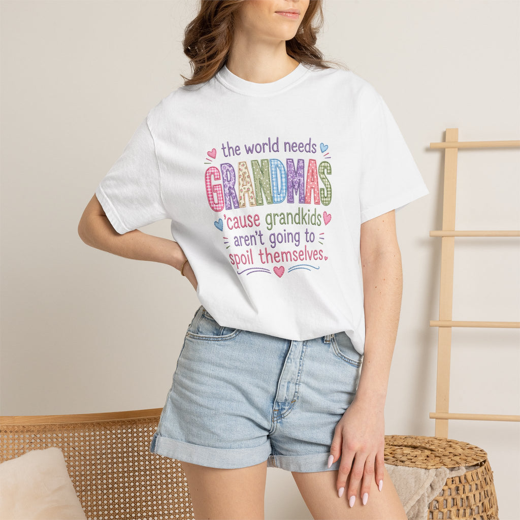 Grandma's Love Unisex T-Shirt - Fun Gift for Grandmothers and Family