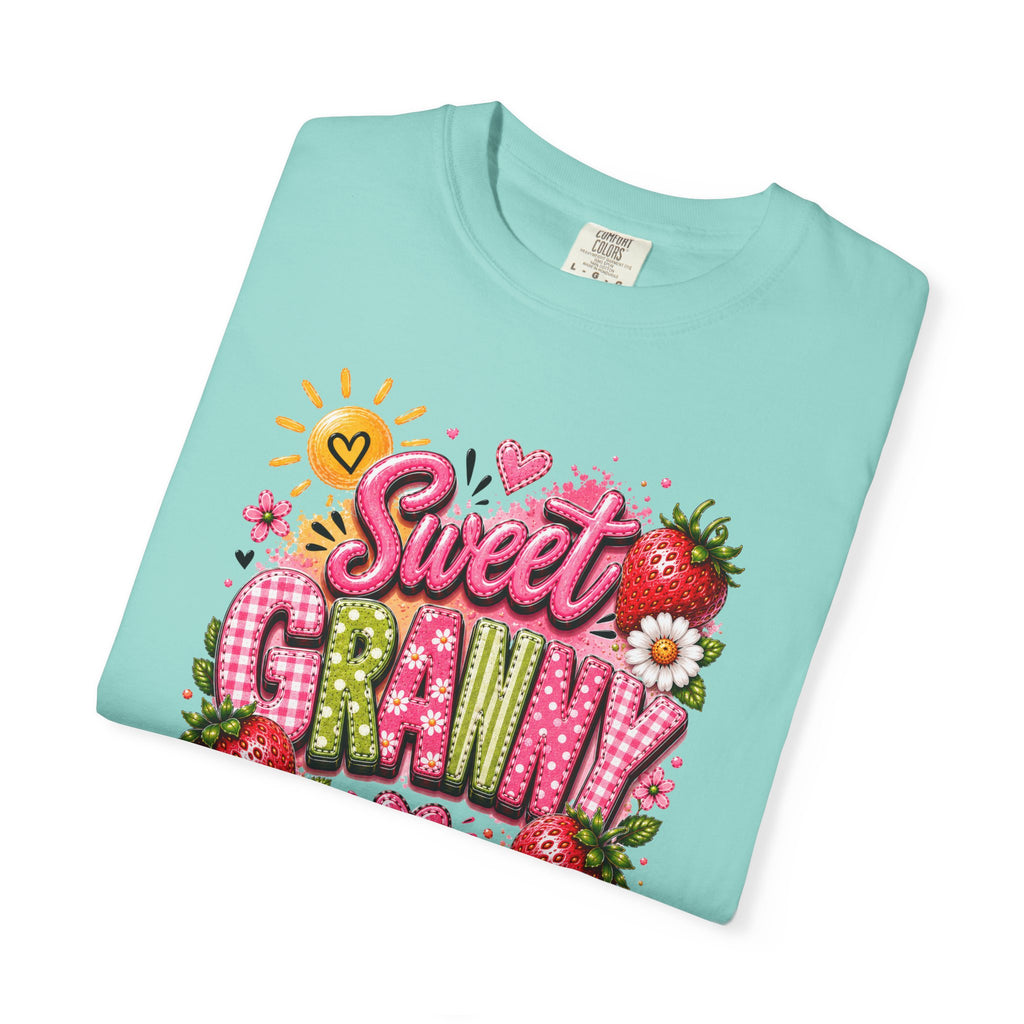 Sweet GRANNY Strawberry Tee
