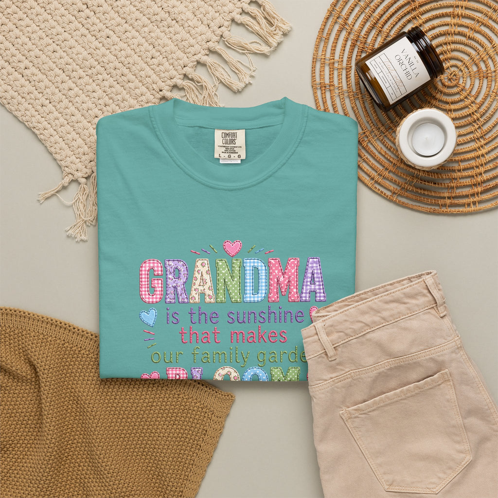 Grandma Is the Sunshine That Makes Our Family Garden Bloom T-Shirt