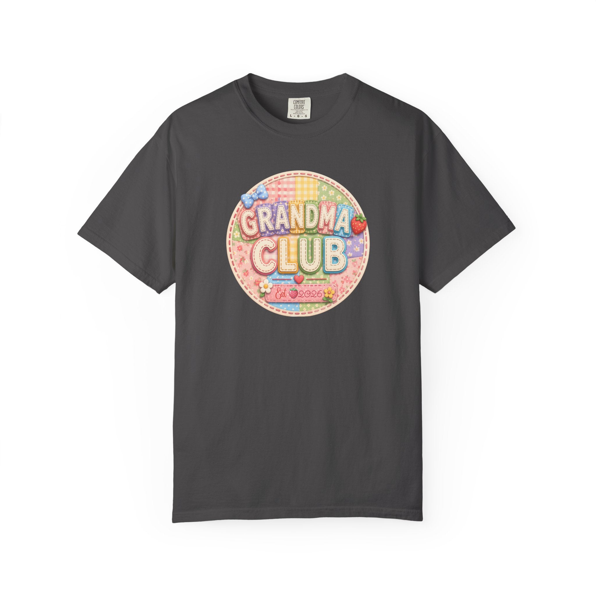 Grandma Club T-Shirt — Cute Retro Floral Badge Tee for Grandmothers