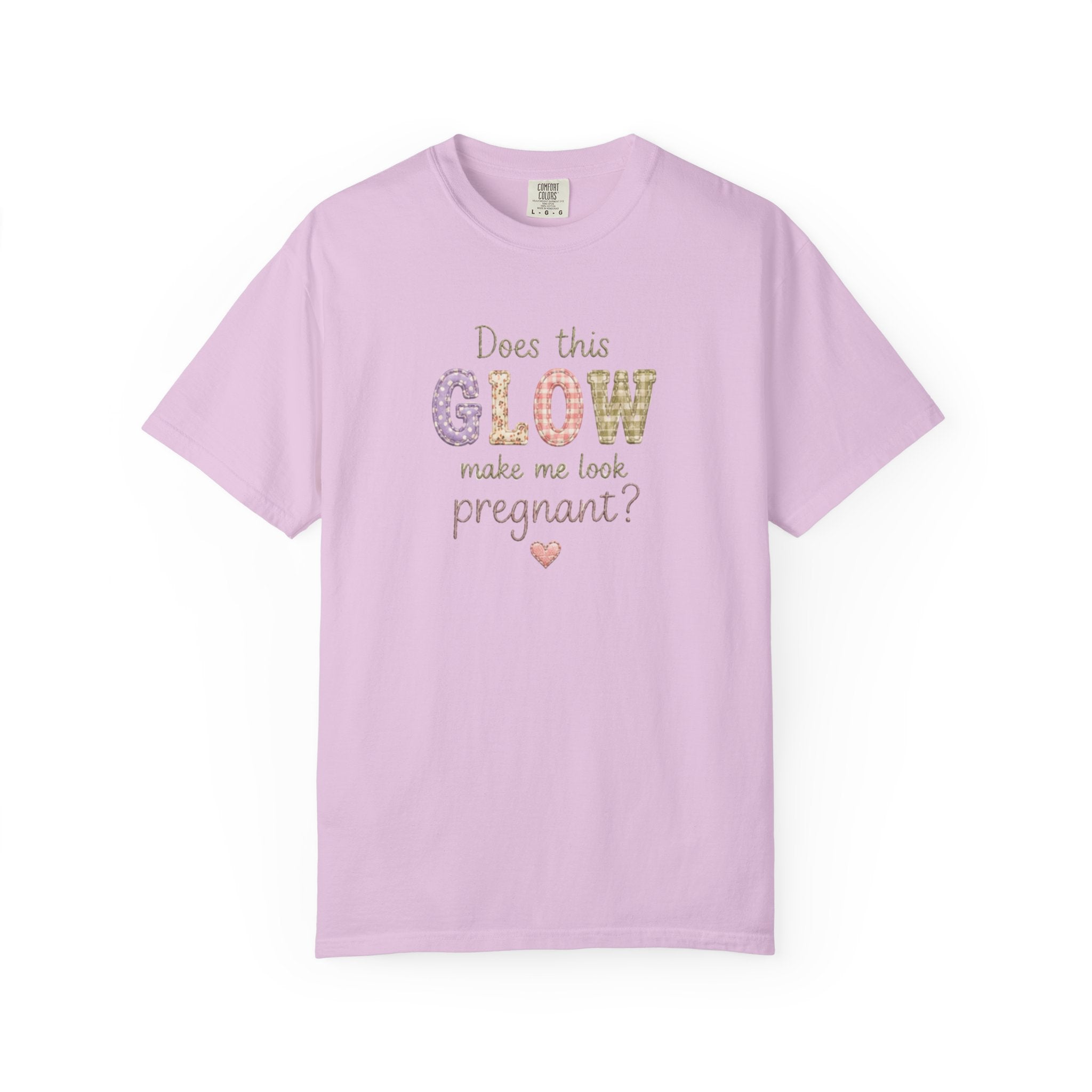 Does This Glow Make Me Look Pregnant? Graphic T-Shirt — Cute Pregnancy Announcement Tee