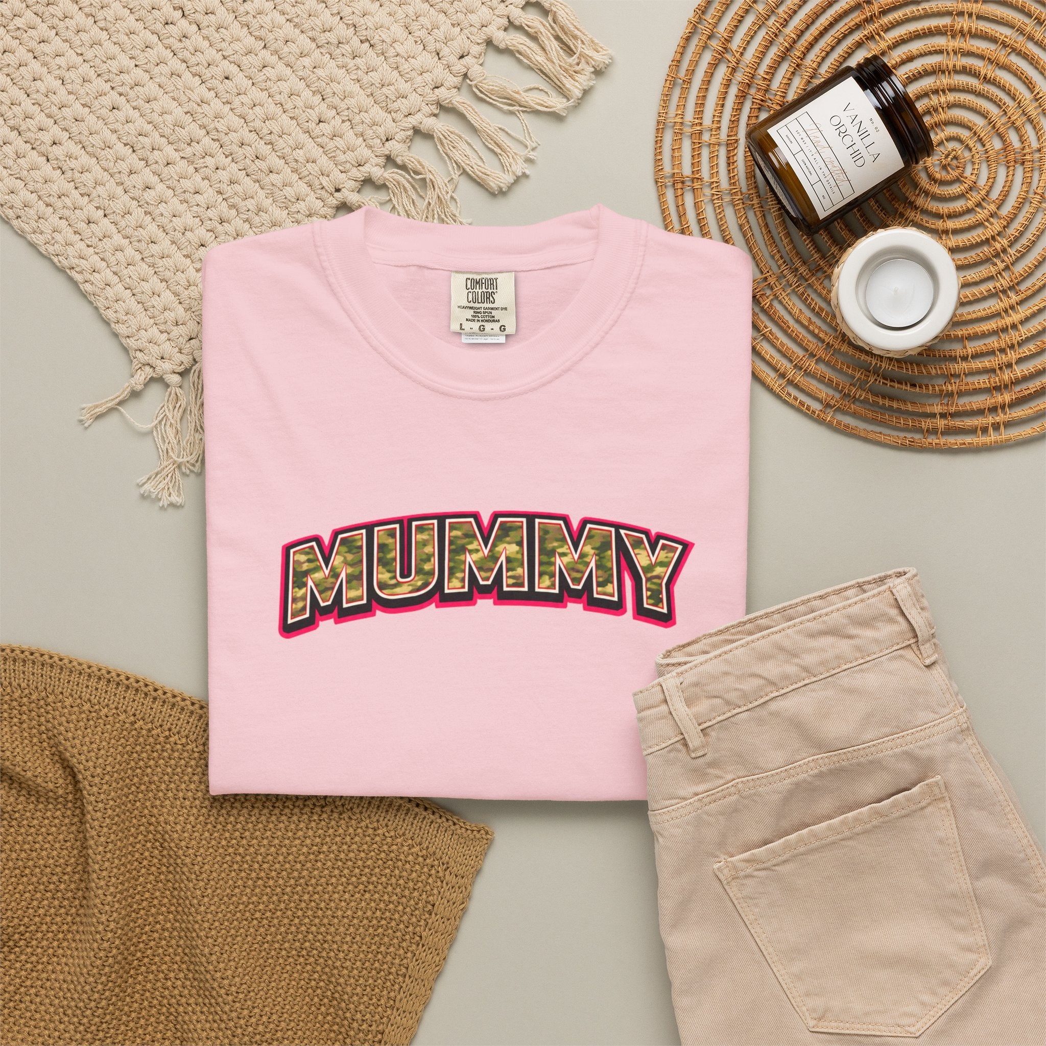 MUMMY Camo Script T-Shirt — Vintage Comic Style Mommy Tee