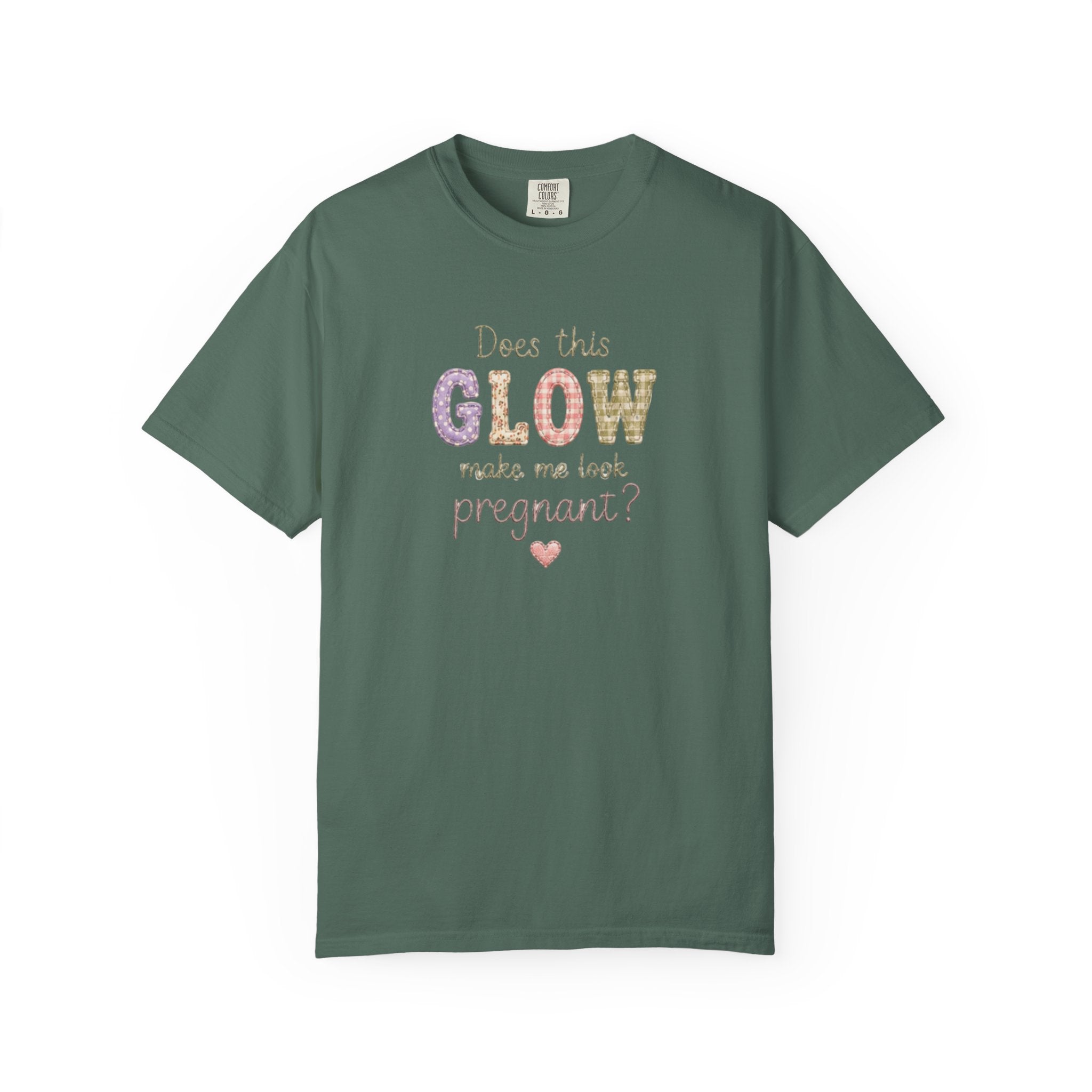 Does This Glow Make Me Look Pregnant? Graphic T-Shirt — Cute Pregnancy Announcement Tee