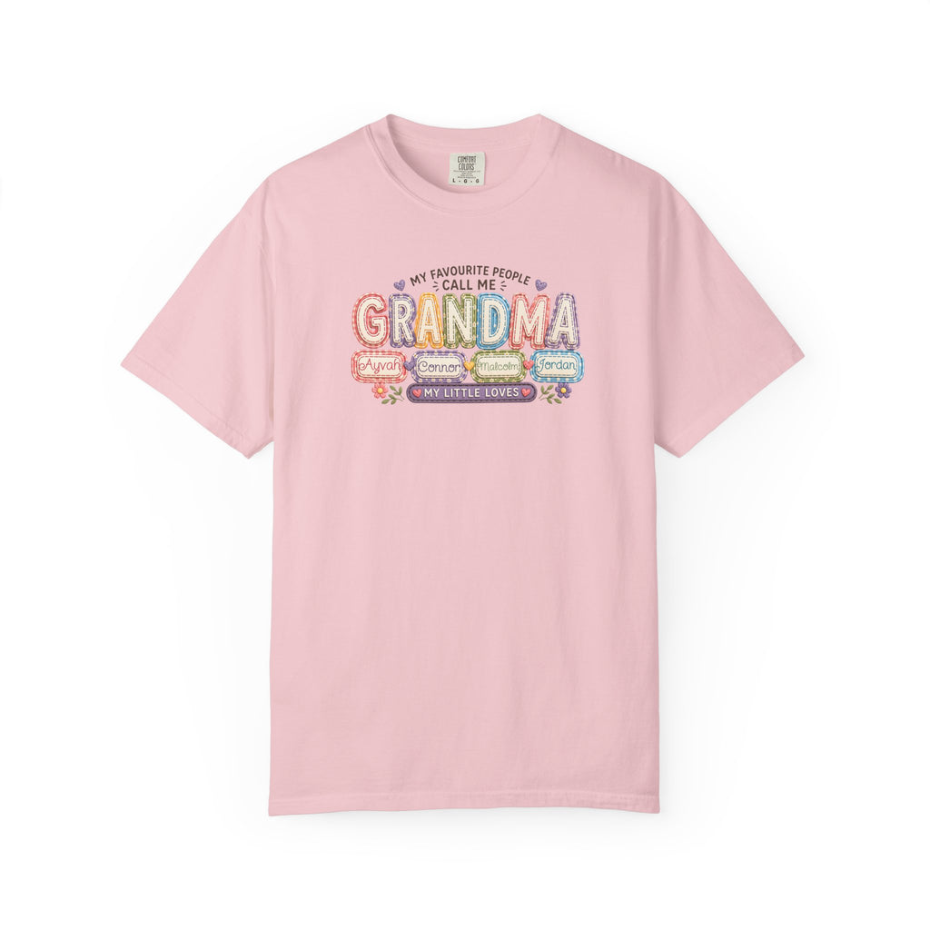 Grandma T-Shirt - My Favorite People Call Me Grandma (Cute Floral Retro Design)