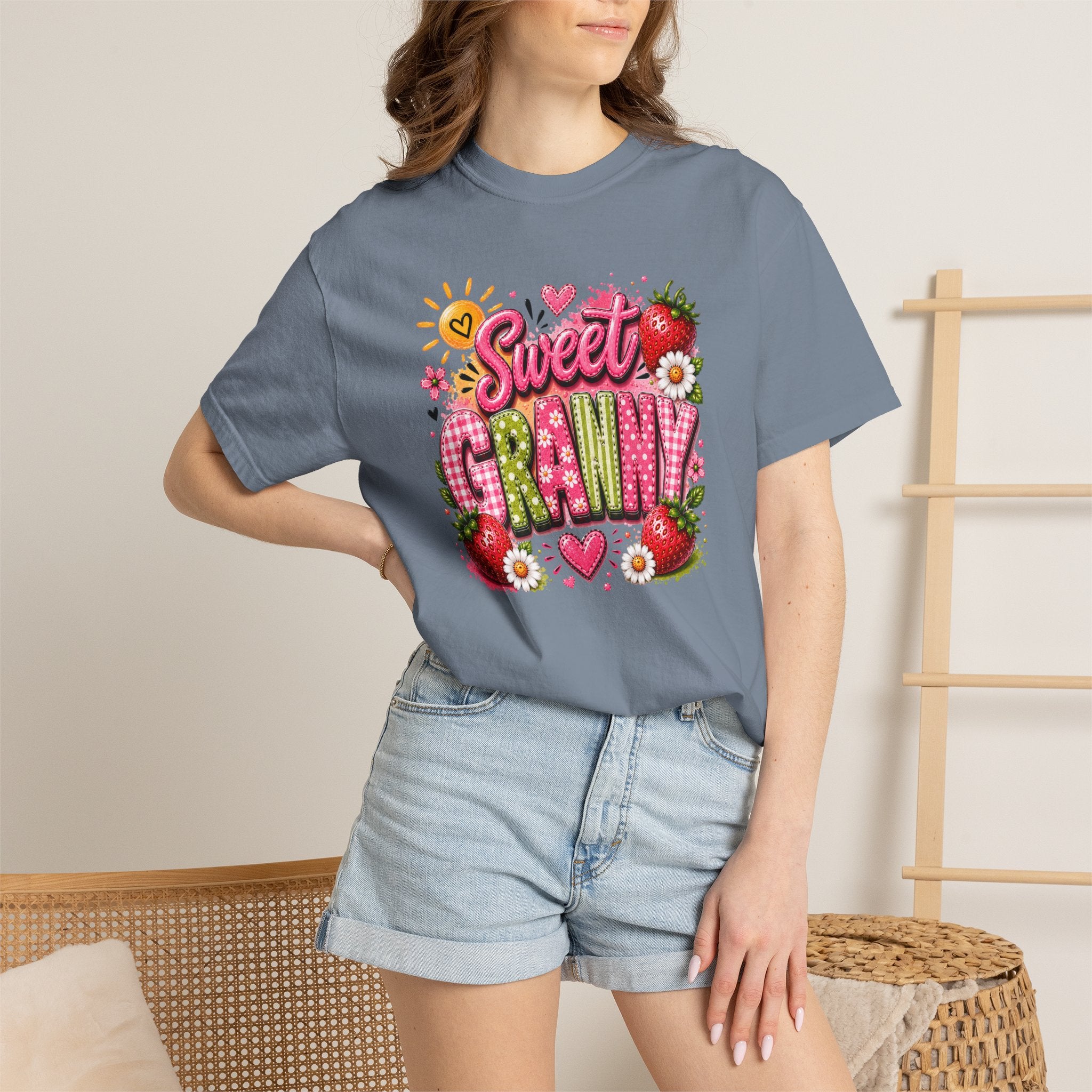 Sweet GRANNY Strawberry Tee