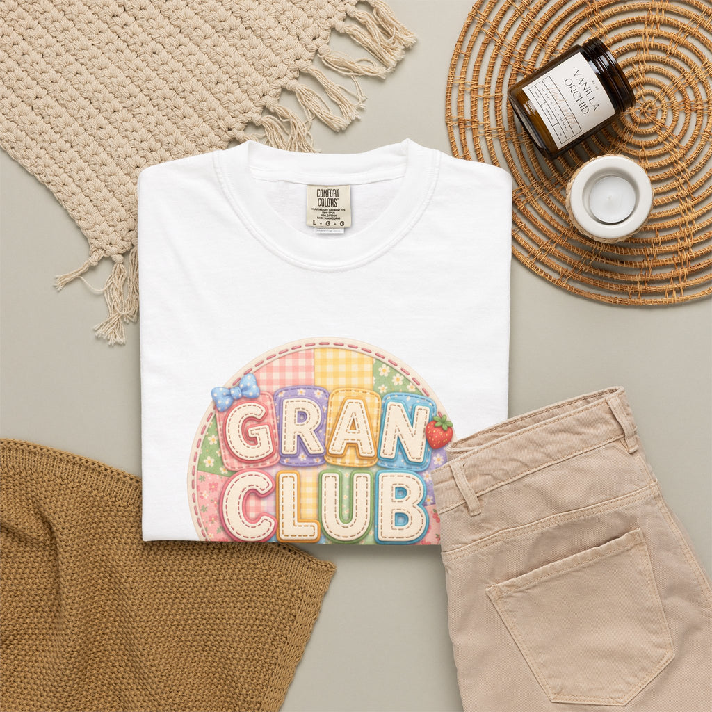 Gran Club Graphic T-Shirt — Retro Pastel Circle Design