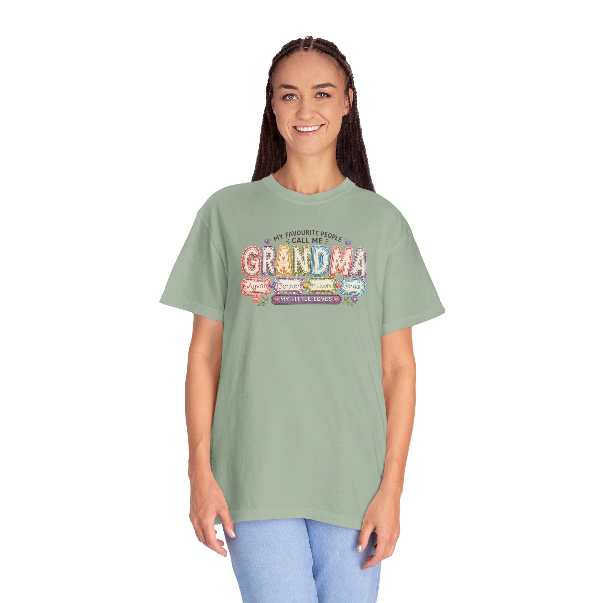 Grandma T-Shirt - My Favorite People Call Me Grandma (Cute Floral Retro Design)