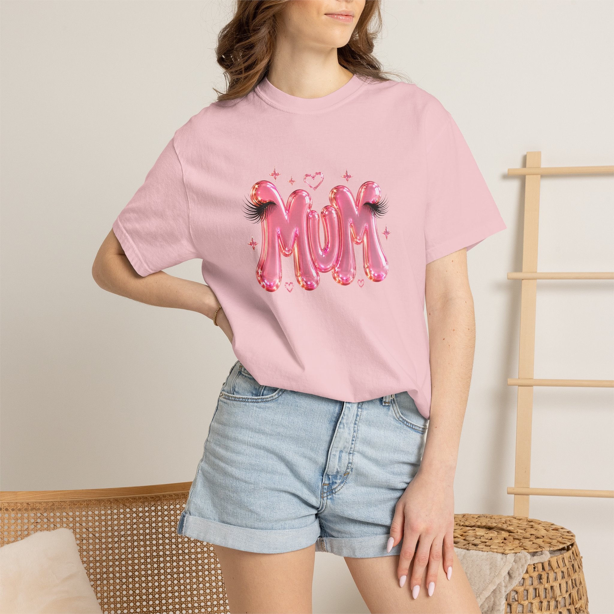 MUM Pink Balloon Eyelashes T-Shirt