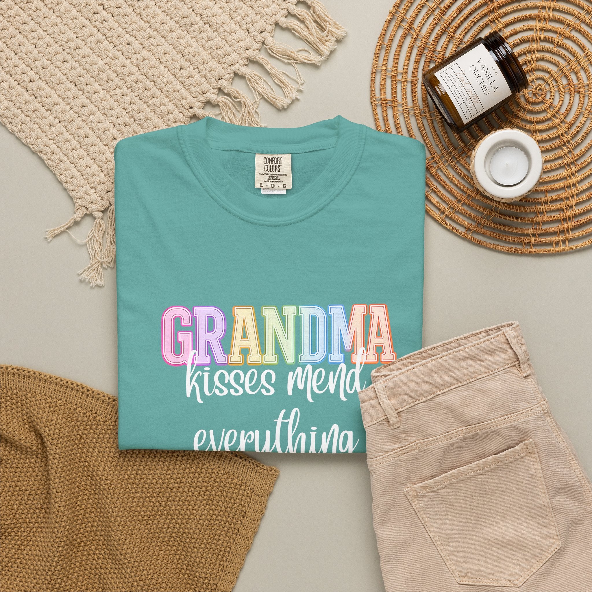 GRANDMA Kisses Mend Everything