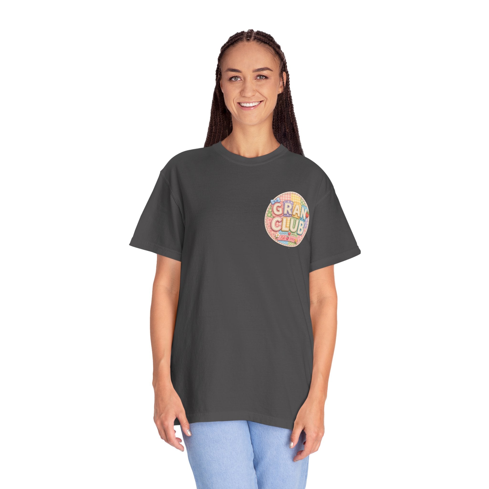 T-Shirt — "Gran Club" Retro Floral Badge Tee