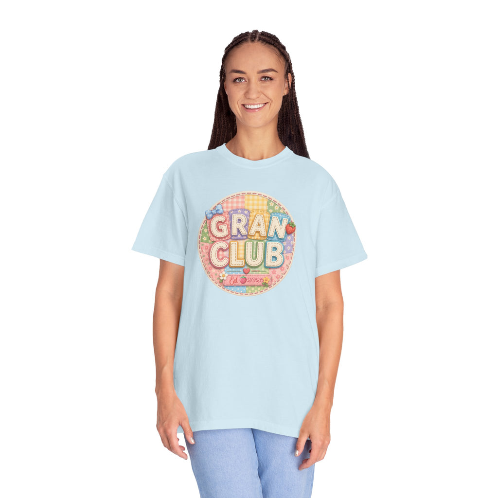 Gran Club Graphic T-Shirt — Retro Pastel Circle Design