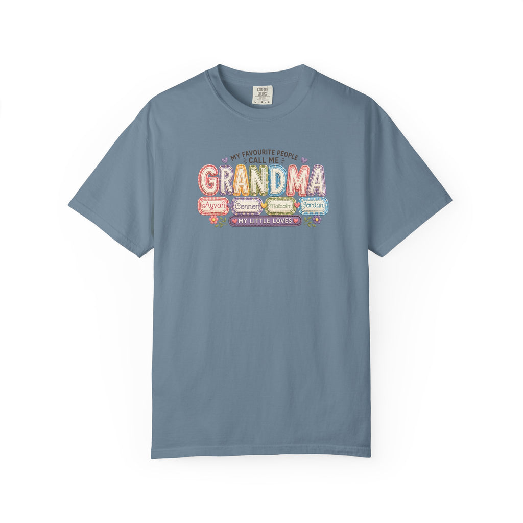 Grandma T-Shirt - My Favorite People Call Me Grandma (Cute Floral Retro Design)