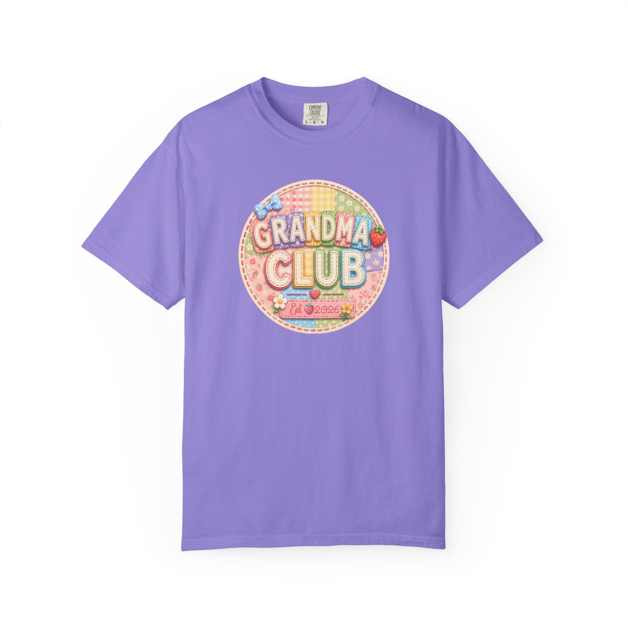 Grandma Club T-Shirt — Cute Retro Floral Badge Tee for Grandmothers
