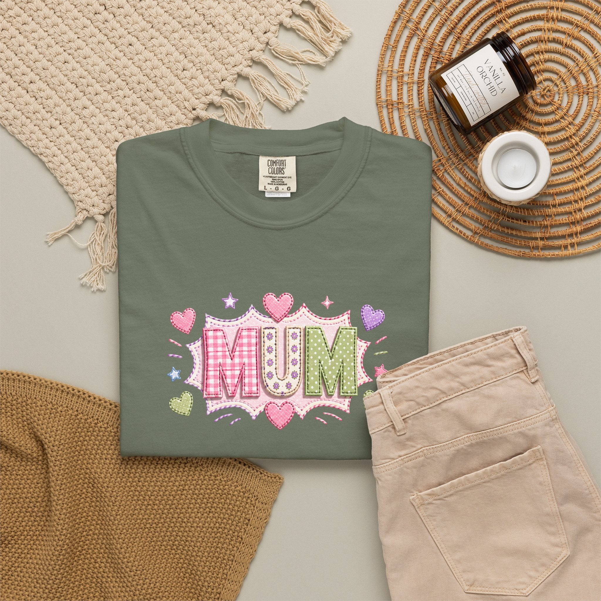 MUM Heart Patch Graphic T-Shirt — Cute Floral Mother’s Day Gift